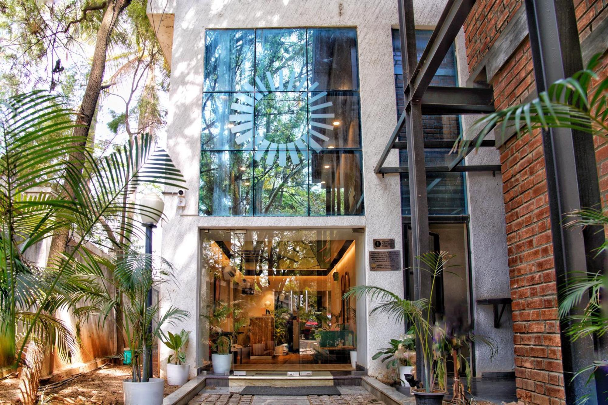 Olive Golflinks - By Embassy Group Hotel Bangalore Exterior photo